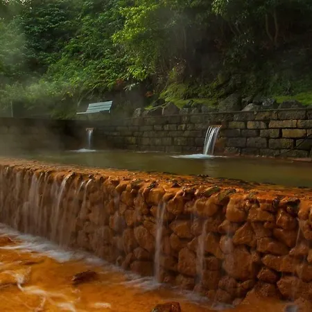 度假居 Casa Do Alpendre 富尔纳斯