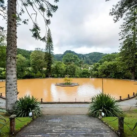 度假居 Casa Do Alpendre